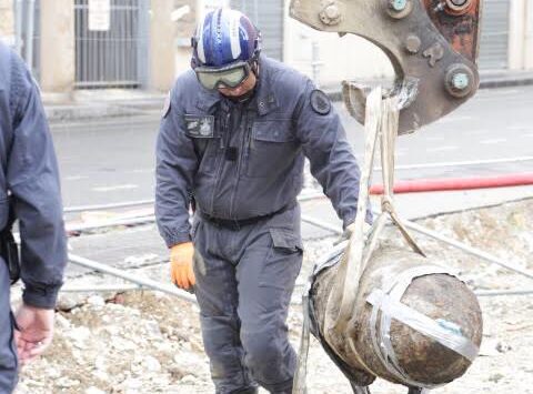 Bombă de 100 de kilograme din Al Doilea Război Mondial, descoperită la Berlin / Mii de locuințe au fost evacuate