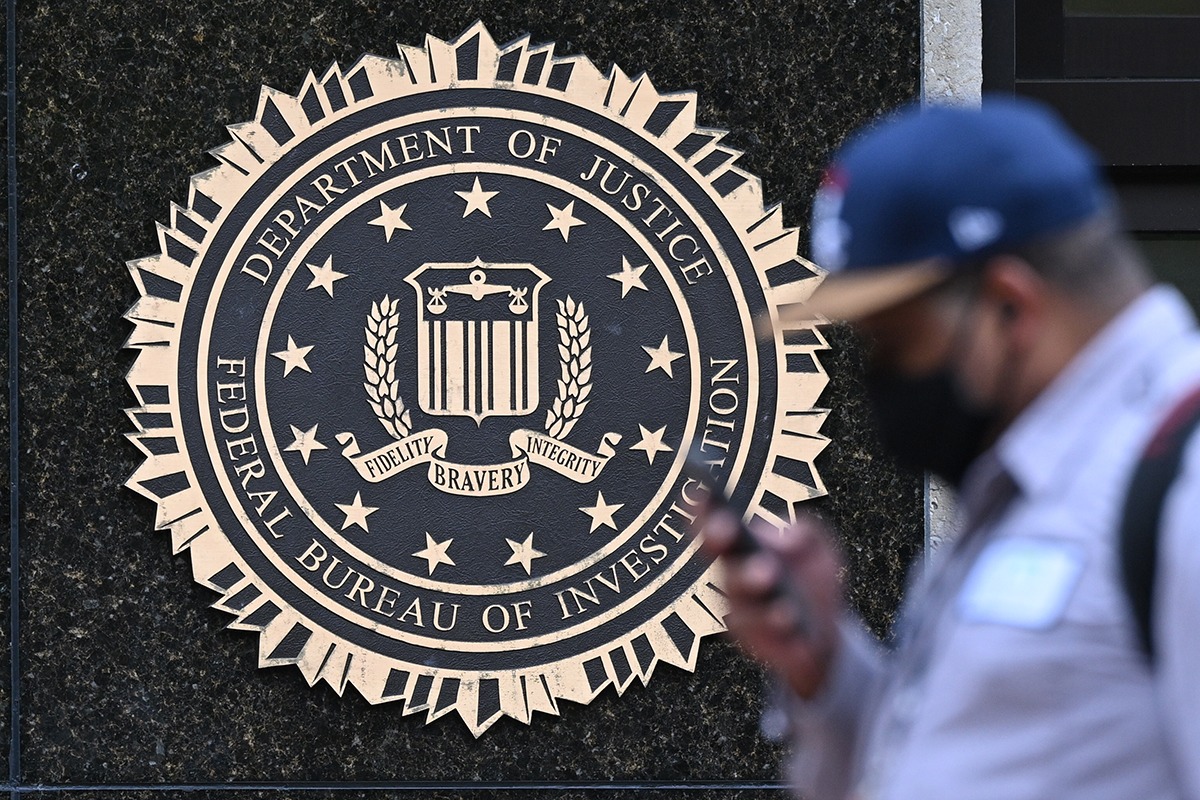 FBI oferă recompense de cel puțin 25.000 de dolari pentru informații în zeci de cazuri nerezolvate