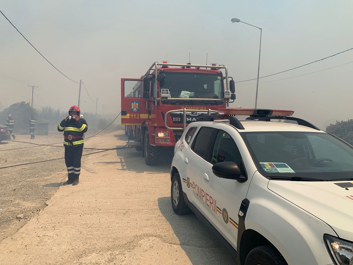 Cod roșu de incendii în Grecia / Val de caniculă cu temperaturi de 42°C / Alertă extremă în Attica și alte 11 regiuni