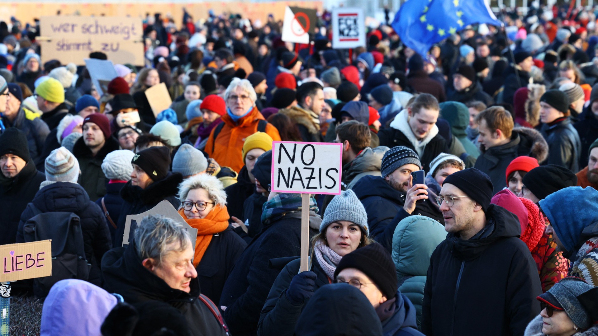 Organizaţii ale societăţii civile din Germania convoacă proteste împotriva partidului de extremă-dreapta AfD în 12 oraşe
