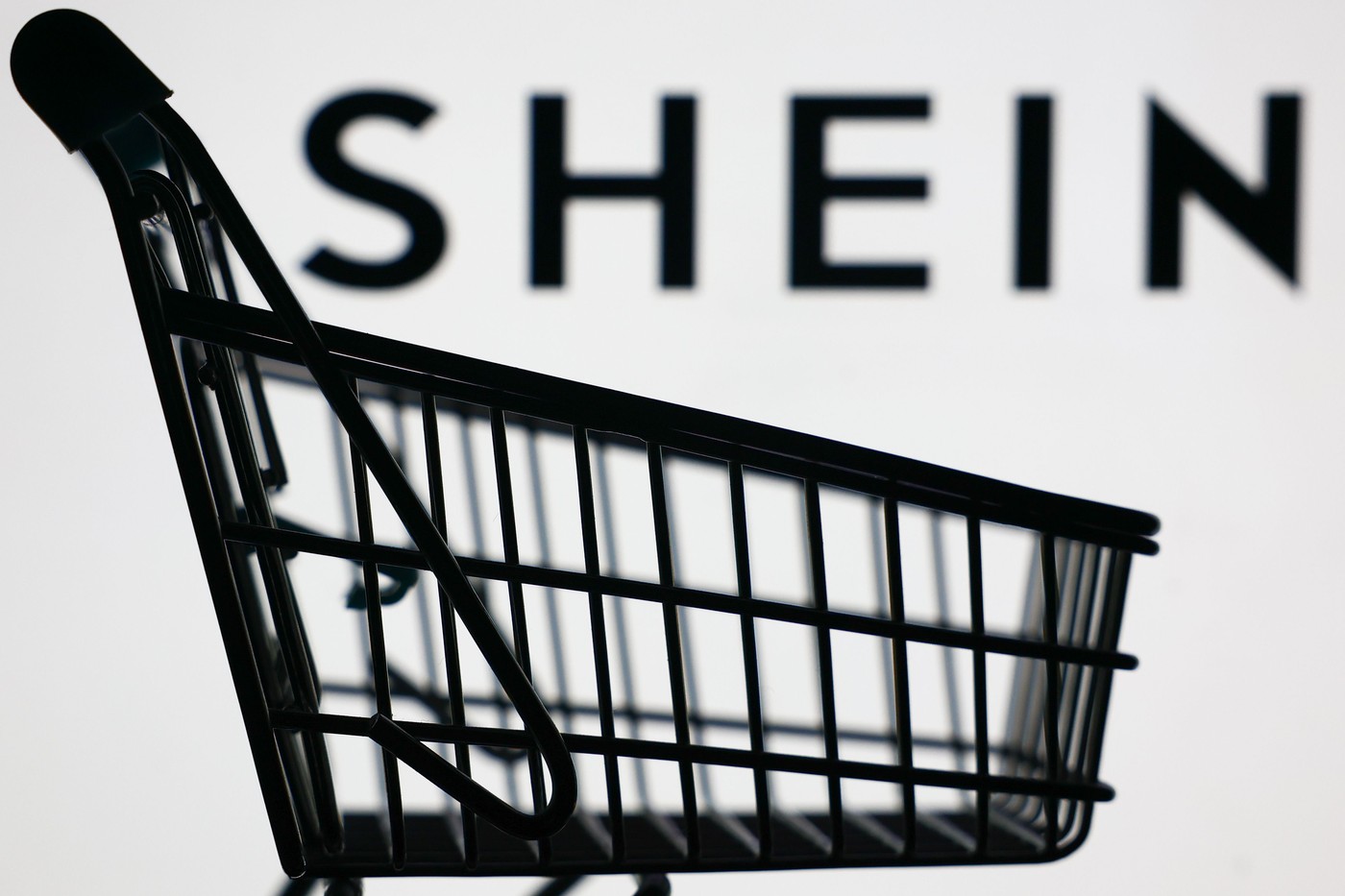 Shein caută achiziții în zona fast fashion pentru a-și accelera creșterea