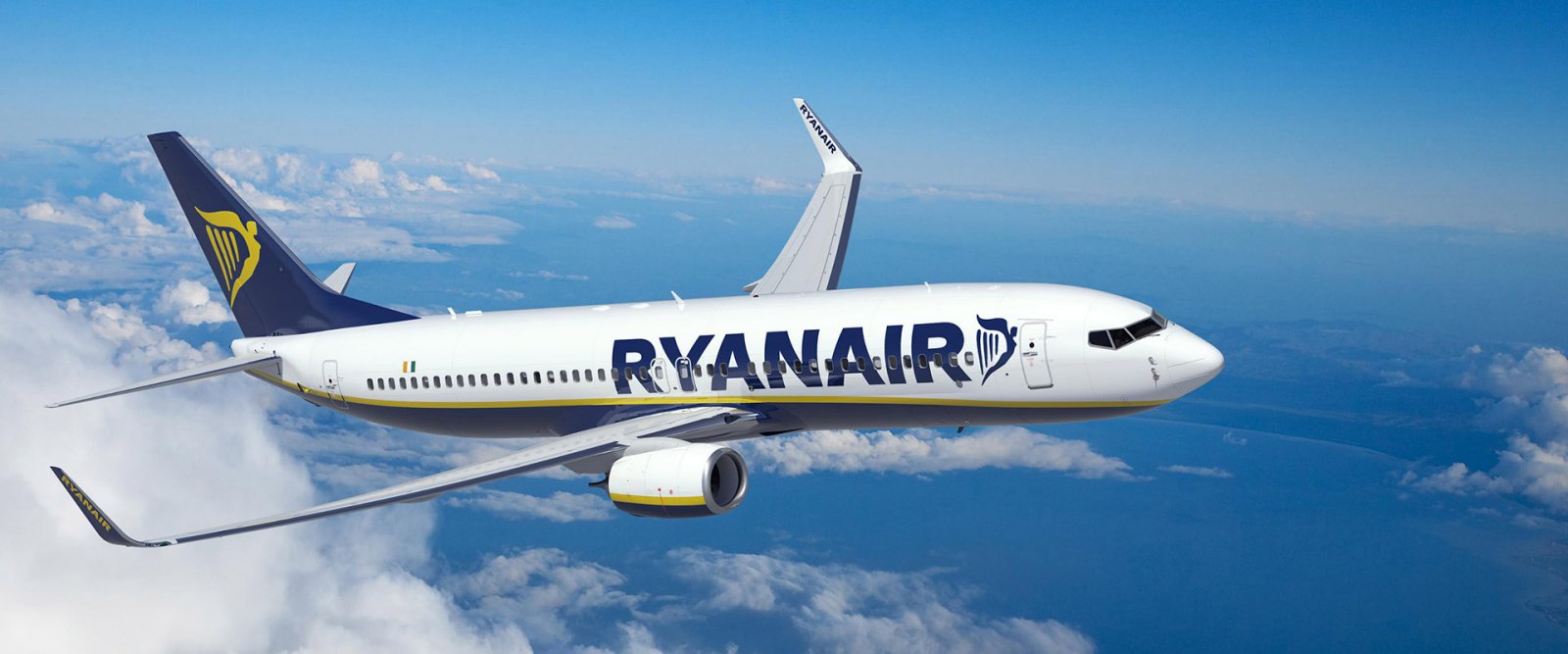 Ryanair elimină 10.000 de curse din orarul său de zbor, invocând scumpirea combustibililor