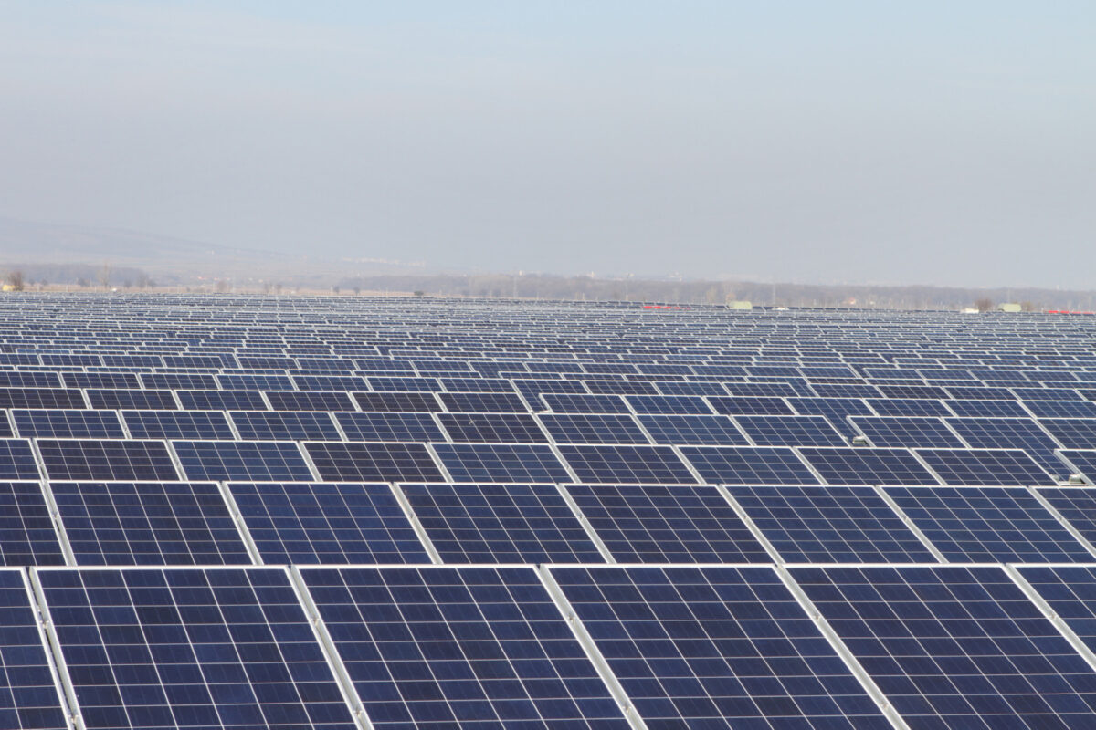 54 % din energia electrică a UE a provenit din surse regenerabile, în trimestrul II. România se apropie de 70%