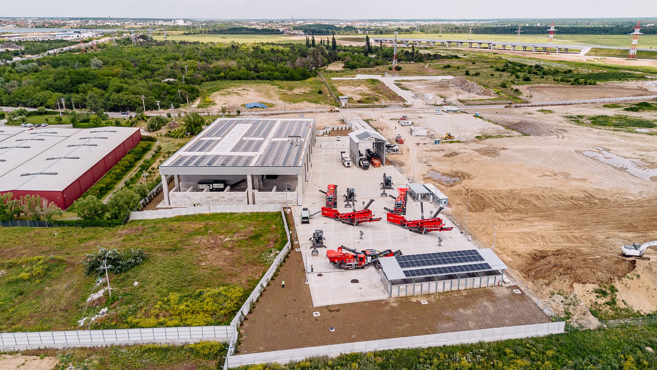 Erbașu ridică o fabrică de reciclare a deșeurilor din construcții și demolări / Bani din PNRR și cofinanțare verde de 60,7 milioane de lei de la BRD