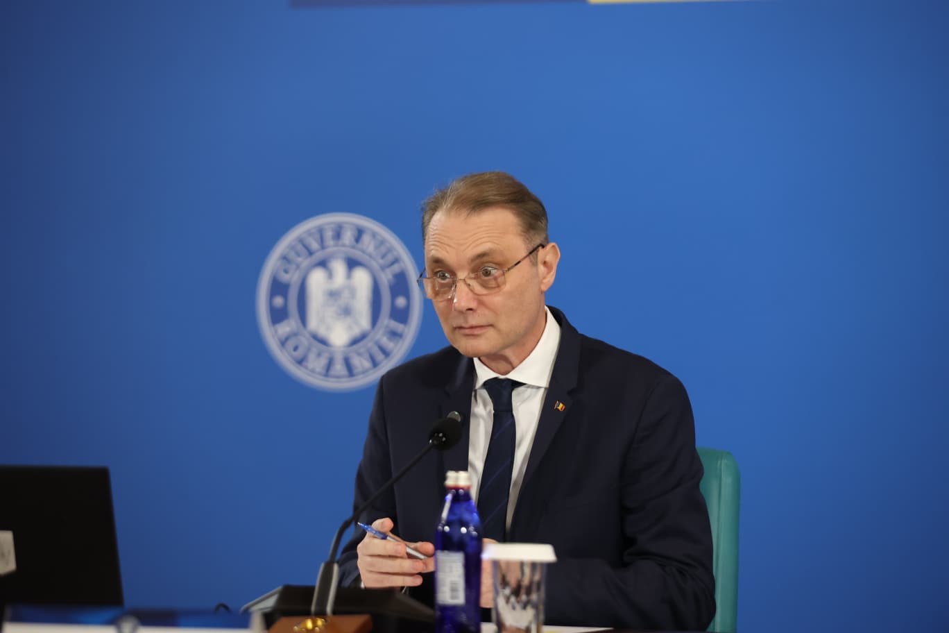Semnal pozitiv. Printre primele întâlniri ale noului premier Luca Niculescu: guvernatorul BNR Mugur Isărescu și mediul de afaceri