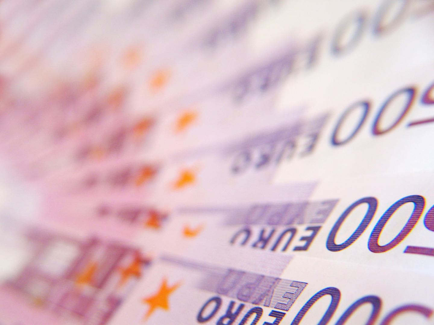 Țările în curs de dezvoltare, sufocate de costul datoriei publice: ONU avertizează că dobânzile au ajuns la aproape 1.000 de miliarde de dolari