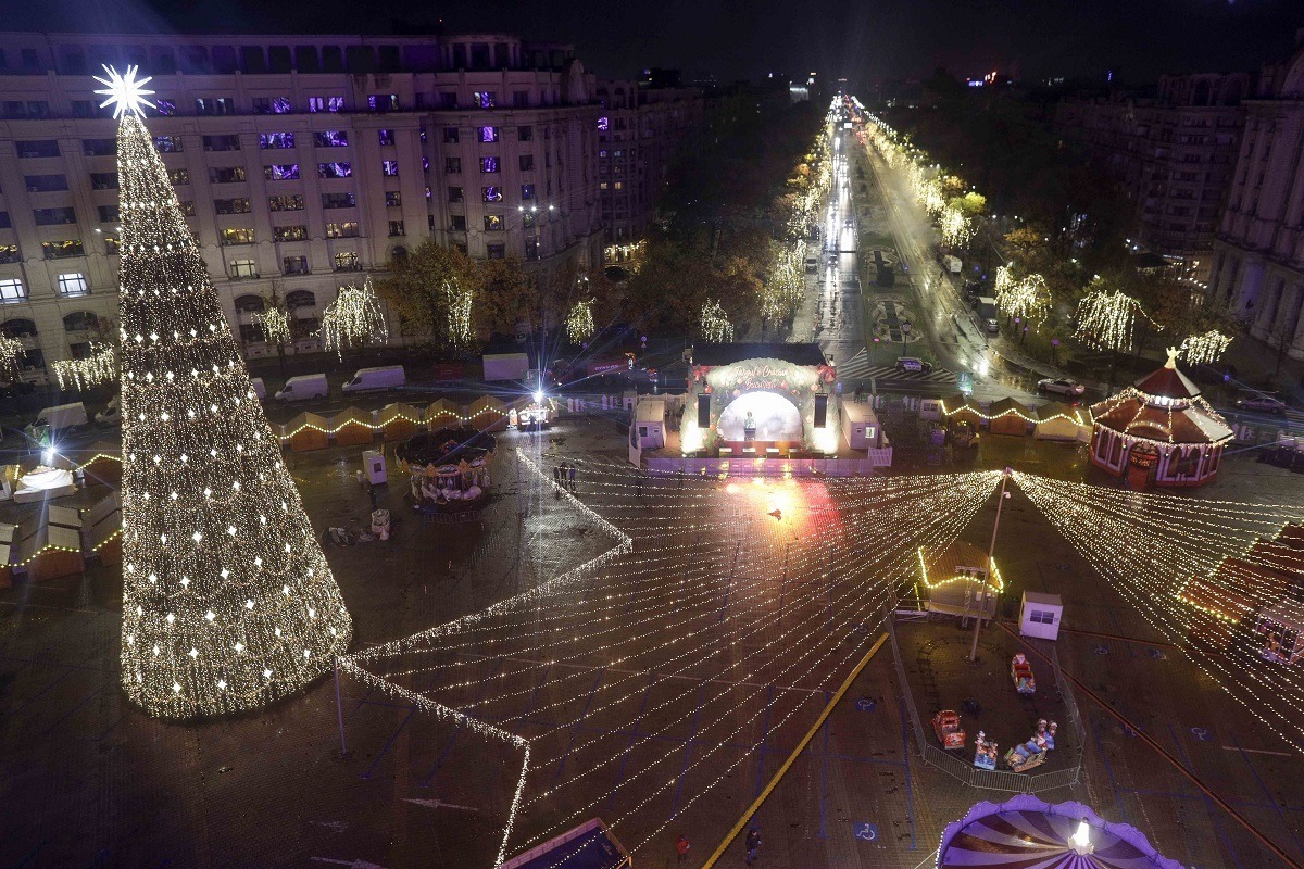 Târgul de Crăciun Bucureşti revine în Piaţa Constituţiei şi costă PMB 2,4 milioane lei