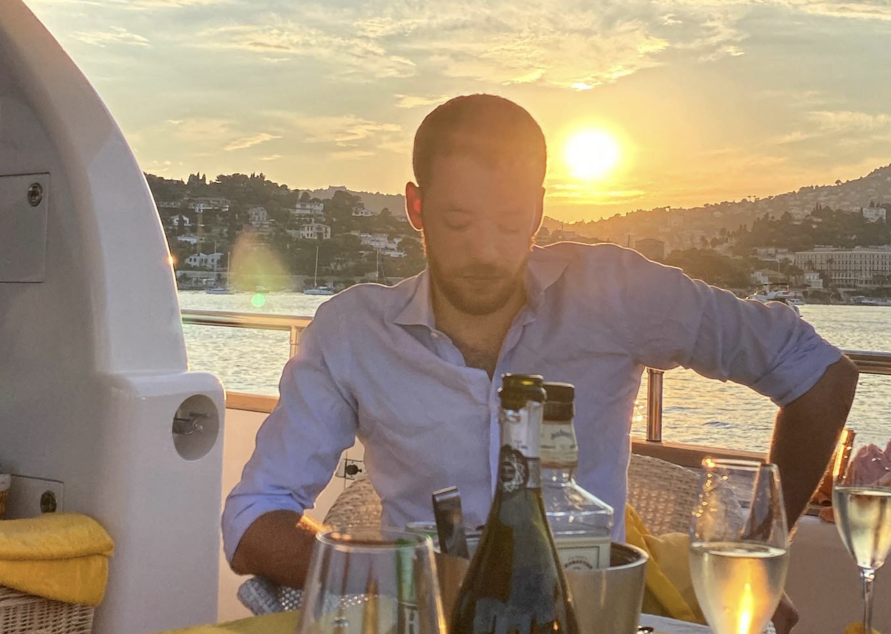 Membru al familiei princiare din Monaco, găsit decedat într-un scuar / Un bărbat reţinut / Antoine de Massy avea 29 de ani