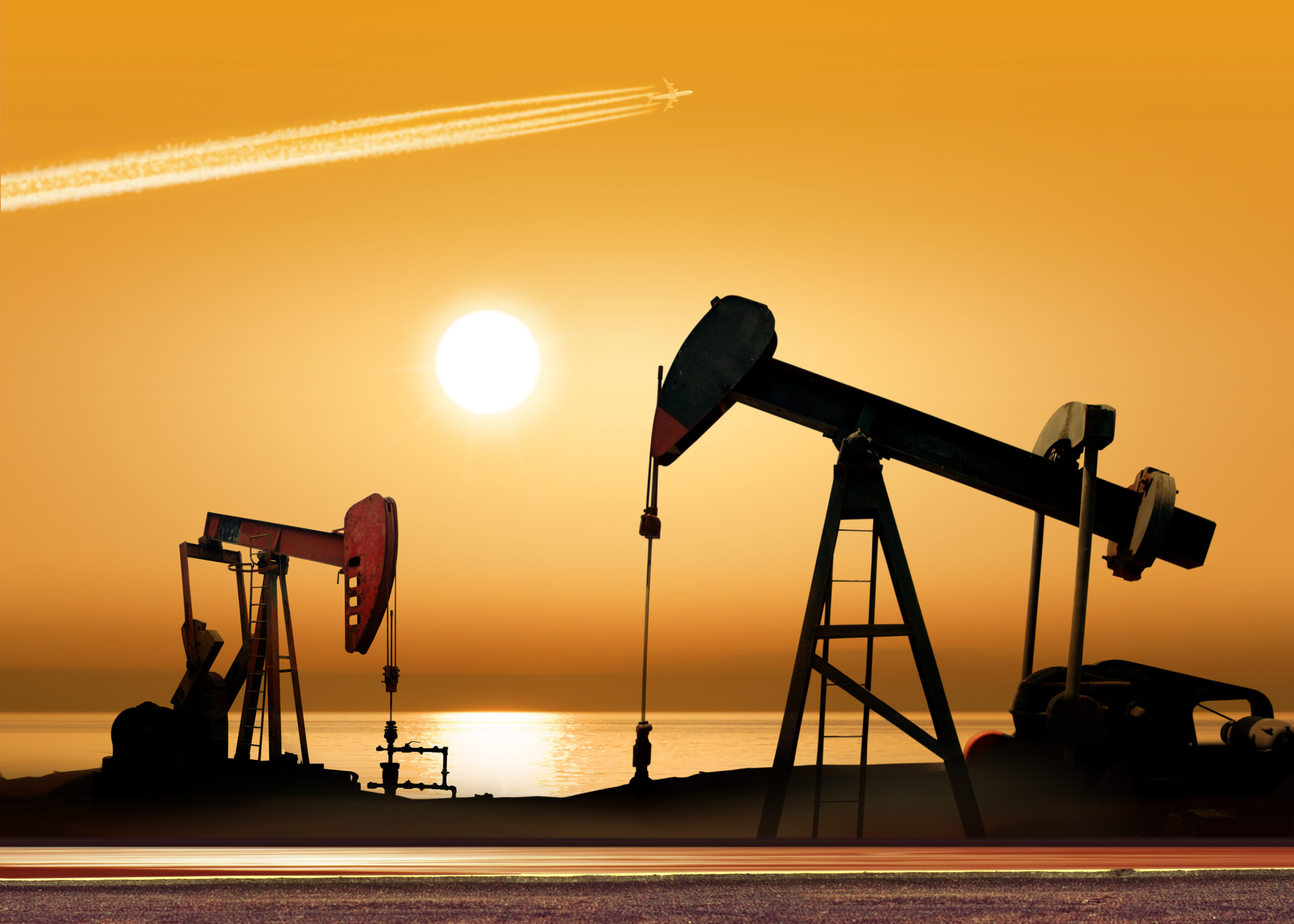 OPEC+ menține producția de petrol în noiembrie. Carburanții din România rămân la peste 10 lei pe litru