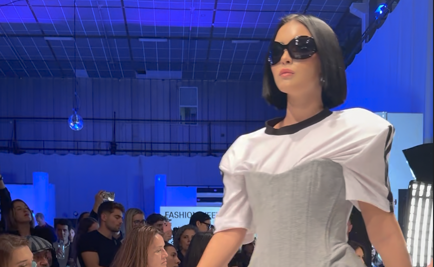 MKNU la Romanian Creative Week: O colecție cu multe idei, dar fără o direcție suficient de clară