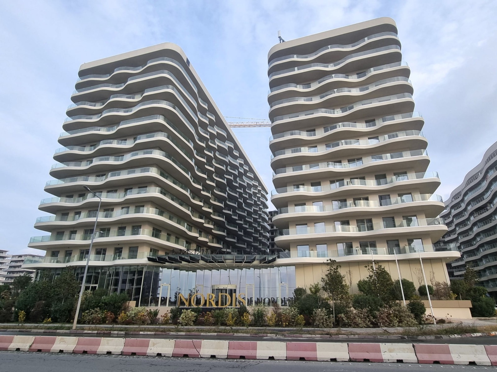 BREAKING: Procurorii DIICOT au pus din nou sechestru pe apartamentele Nordis, după ce Curtea de Apel București îl ridicase săptămâna trecută